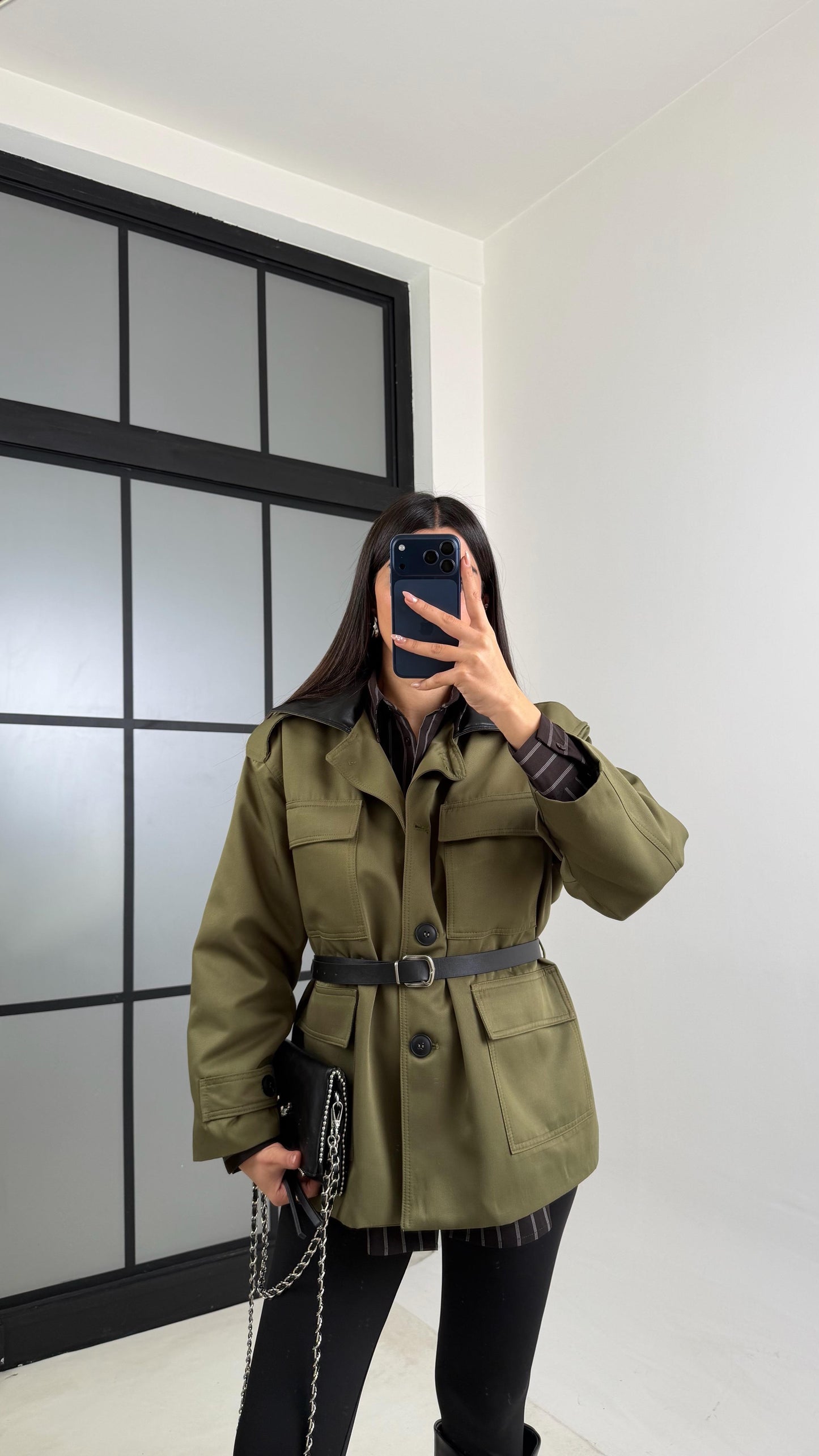 جكيت زيتي بحزام - KP7172