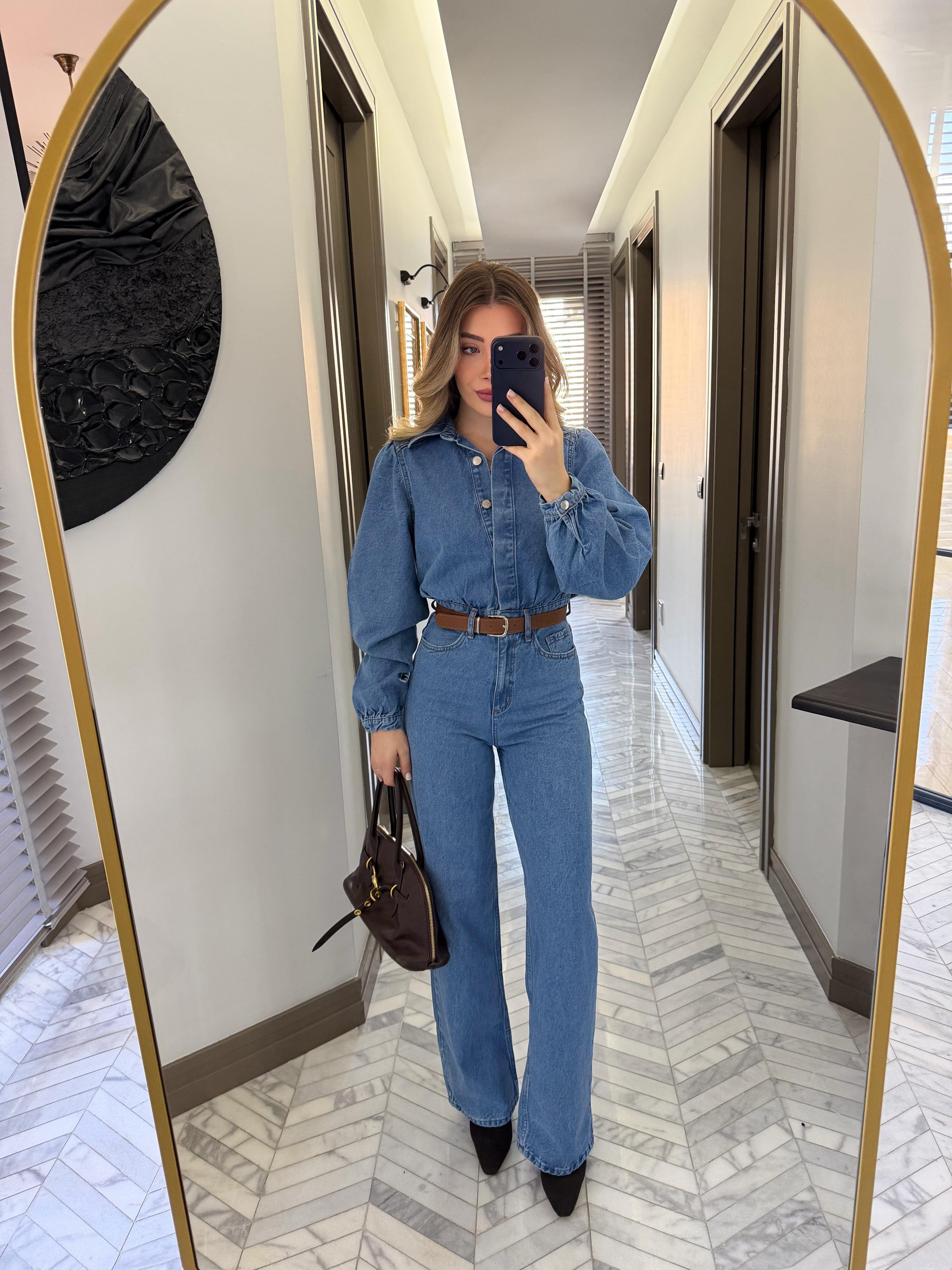 جمبسوت جينز فاتح بحزام - KP3031