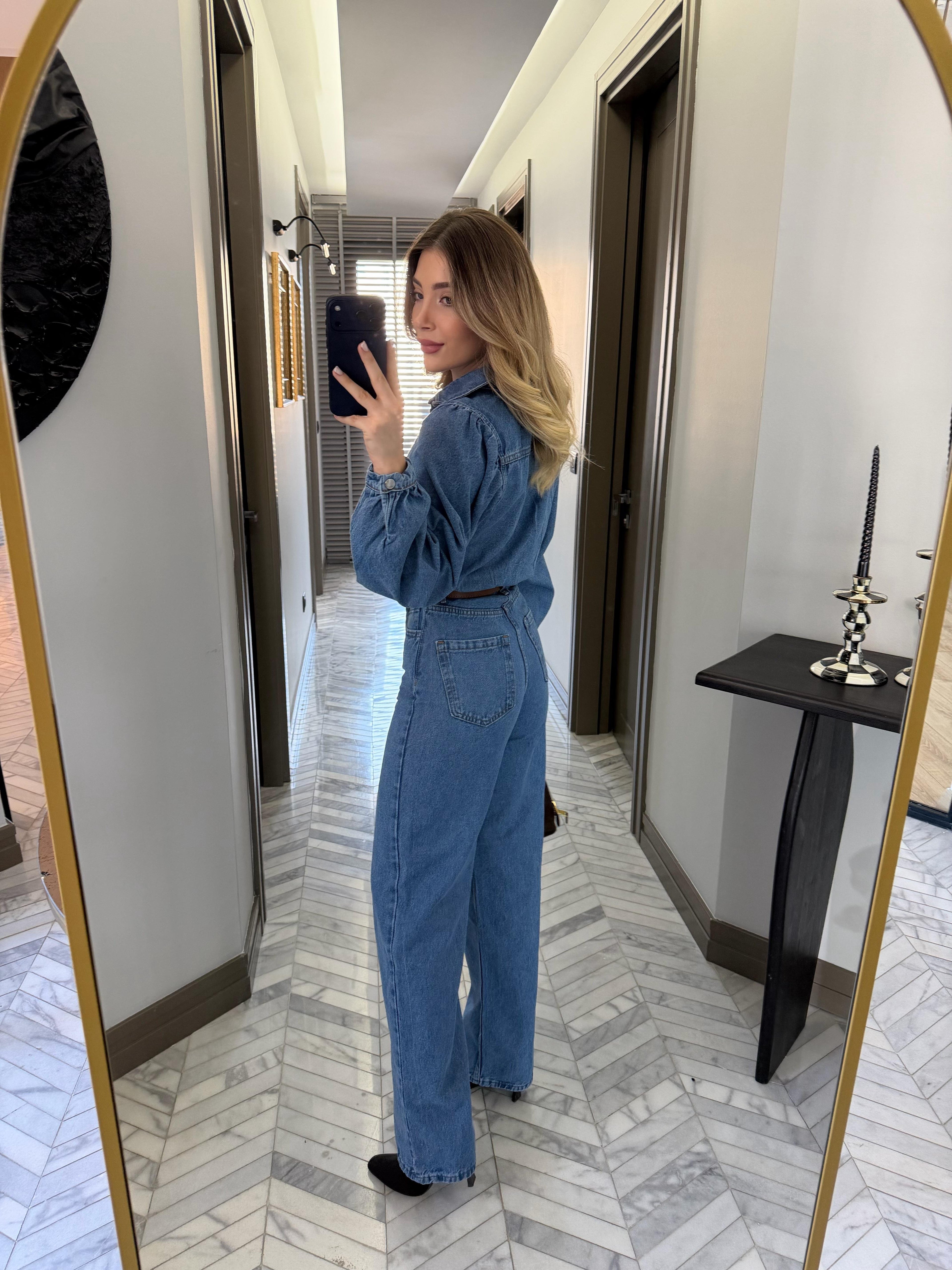 جمبسوت جينز فاتح بحزام - KP3031