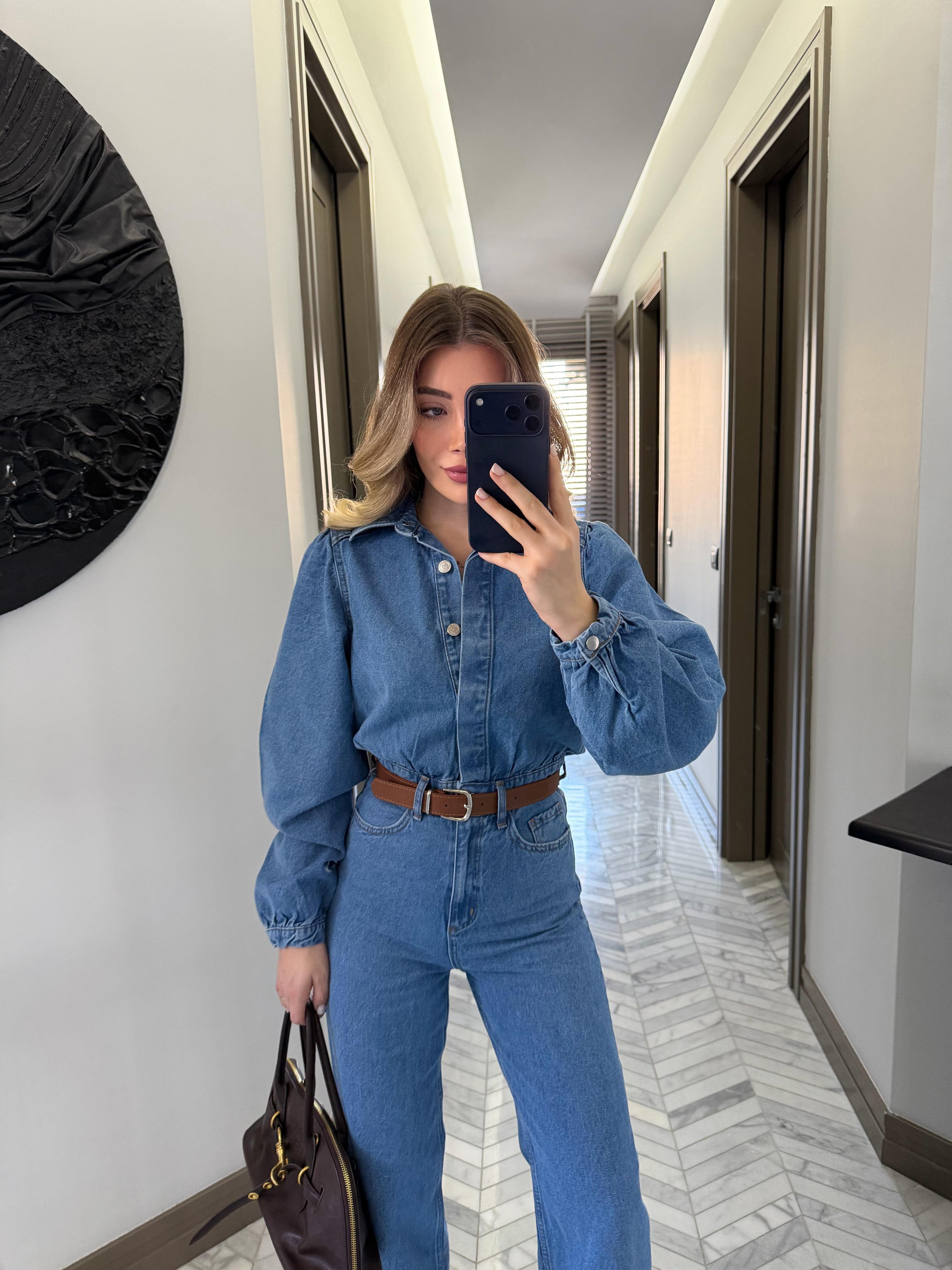 جمبسوت جينز فاتح بحزام - KP3031