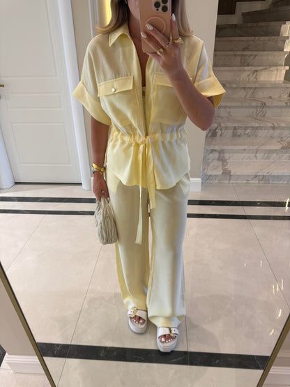 طقم عملي اصفر بأزرار ذهبية - KP1319