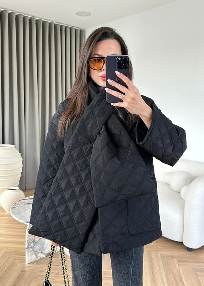 جكيت اسود مع لفحة - KP7169