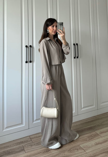 طقم قميص مع بنطلون بيج غامق - KP1327
