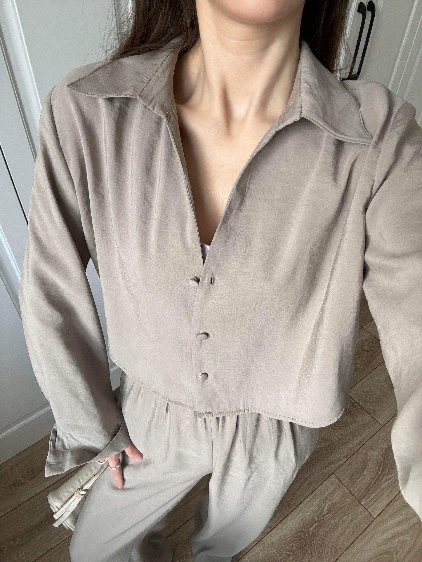 طقم قميص مع بنطلون بيج غامق - KP1327