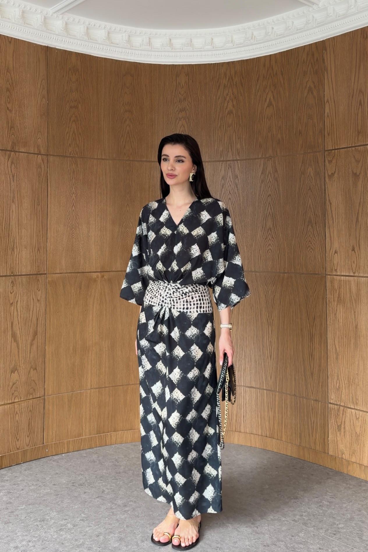فستان ملون اسود - KP2356