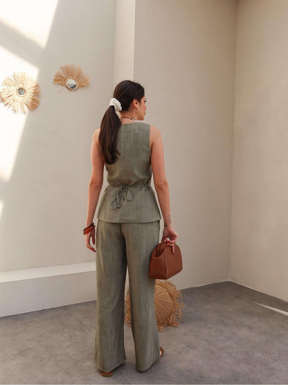 طقم ڤيست مع بنطلون اخضر - KP1236