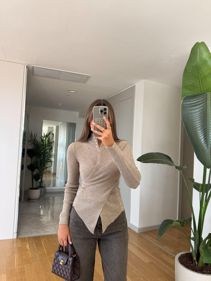 بلوزة بيج بأزرار - KP4301