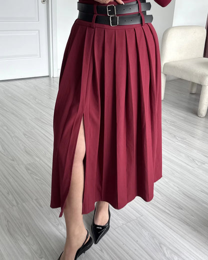 تنورة بحزام خمري - KP6010