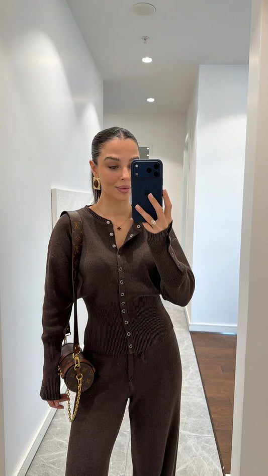 طقم عملي بني بأزرار - KP1474