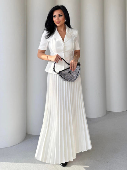 طقم بليزر مع تنورة ابيض - KP1232