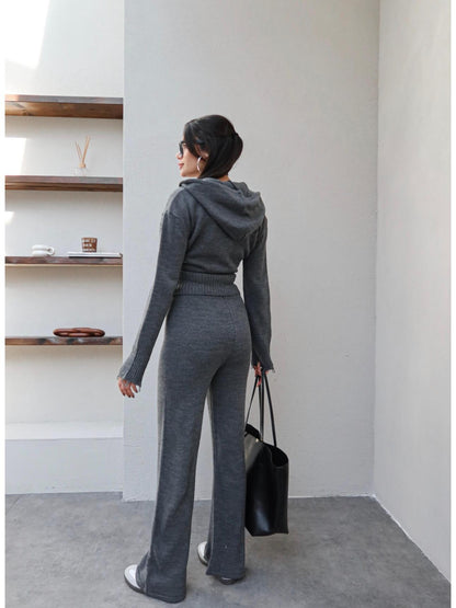 طقم جرزة مع بنطلون رمادي - KP1477