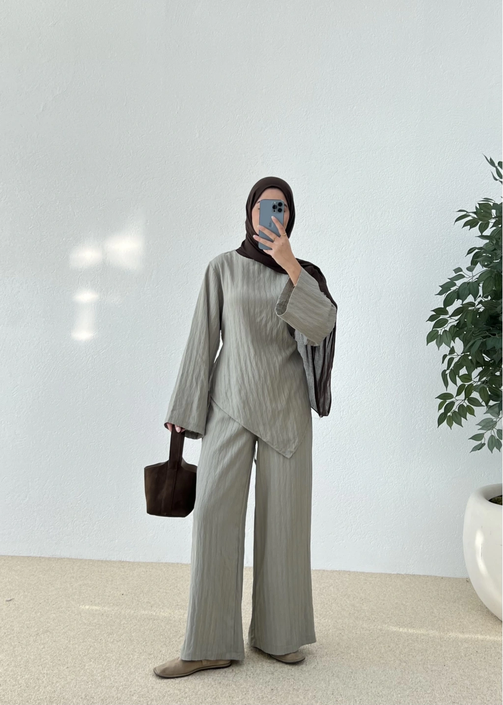 طقم اخضر بلوزة ربط مع بنطلون - KP1404