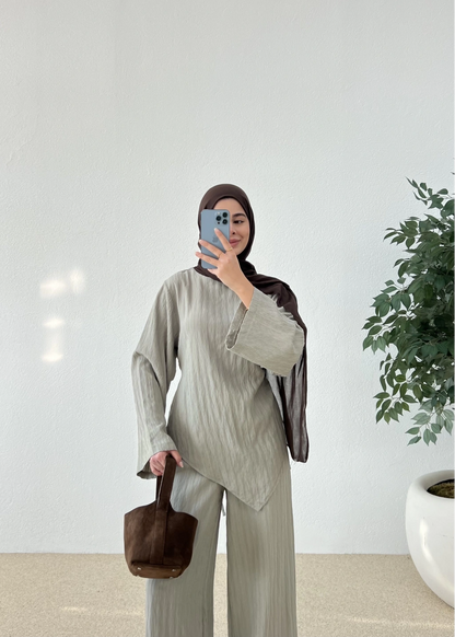 طقم اخضر بلوزة ربط مع بنطلون - KP1404