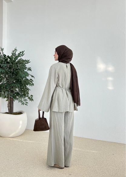 طقم اخضر بلوزة ربط مع بنطلون - KP1404