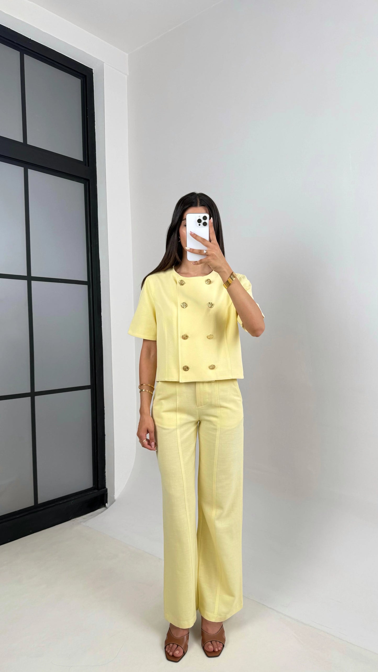 طقم جكيت مع بنطلون اصفر بأزرار ذهبية - KP1322