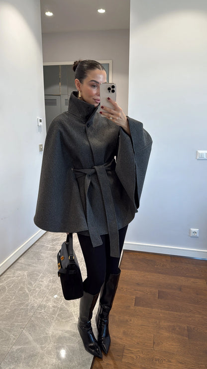 جكيت بقبة مع ربطة رمادي - KP7086