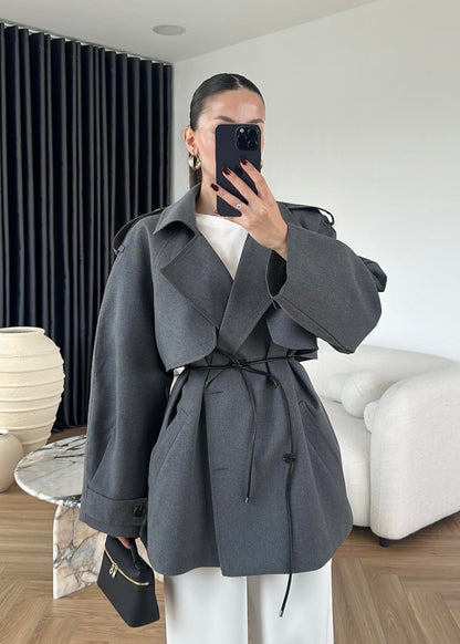 جكيت رمادي ترنش بحزام - KP7104