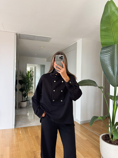 طقم اسود بقبة وكبسات - KP1429