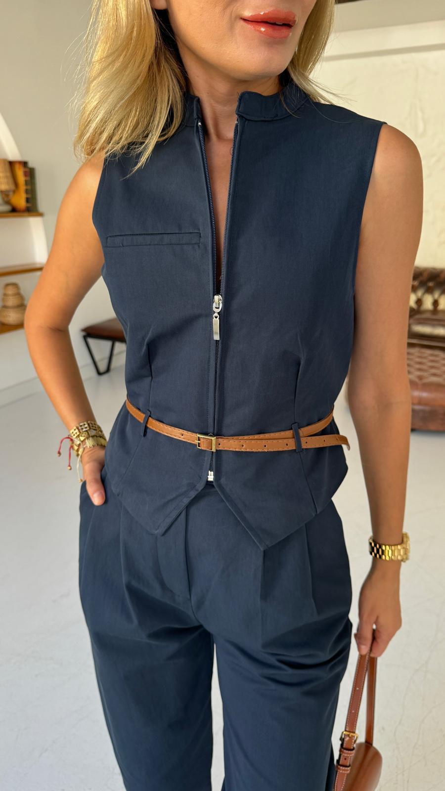 KP1057 - طقم فيست كحلي