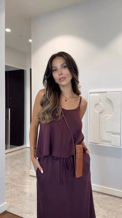 طقم بلوزة مع تنورة عنابي - KP1342