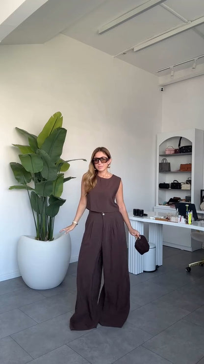 طقم بني بلوزة بأزرار مع بنطلون - KP1343