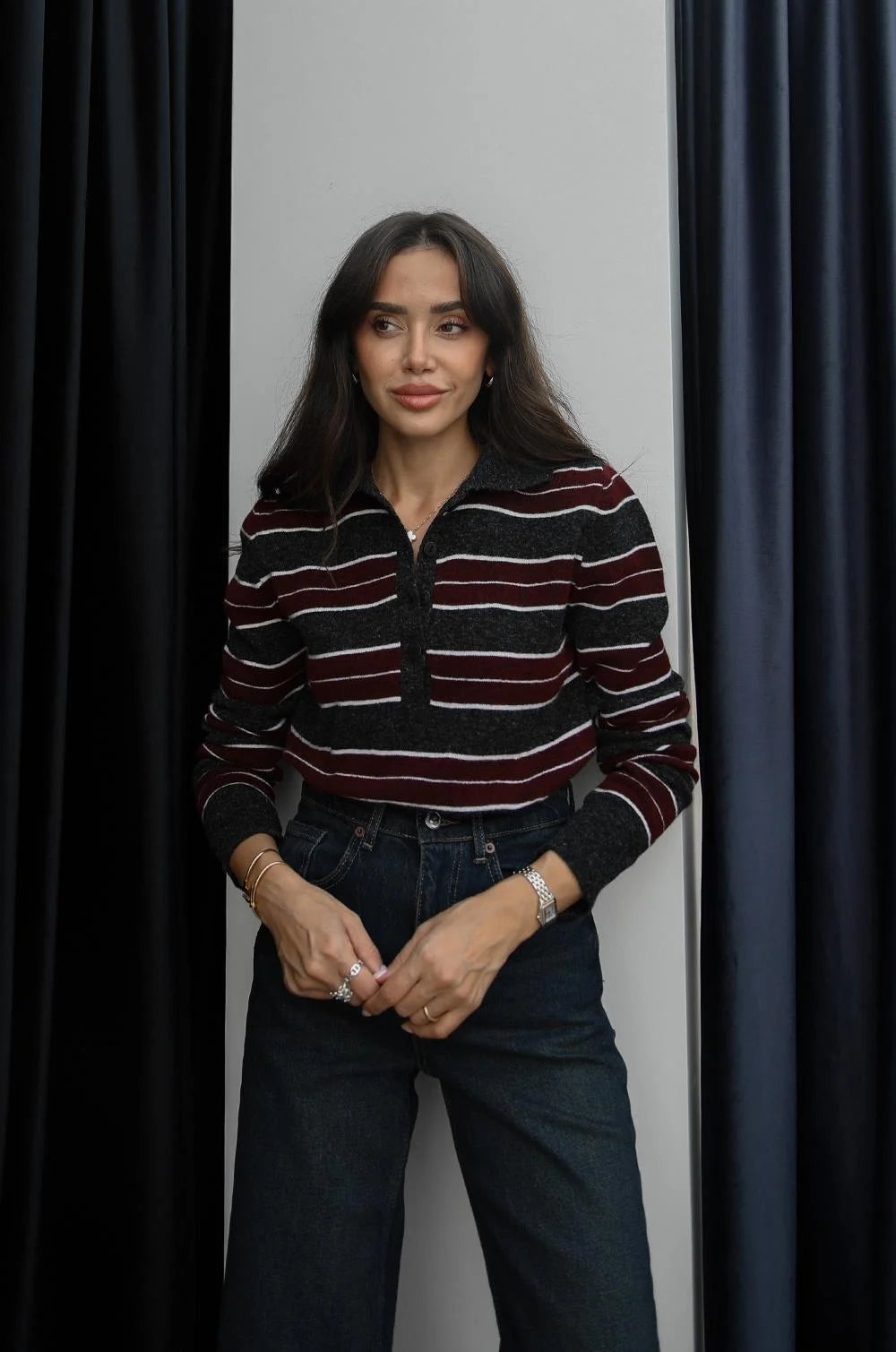 بلوزة مخططة رمادي وخمري - KP4355