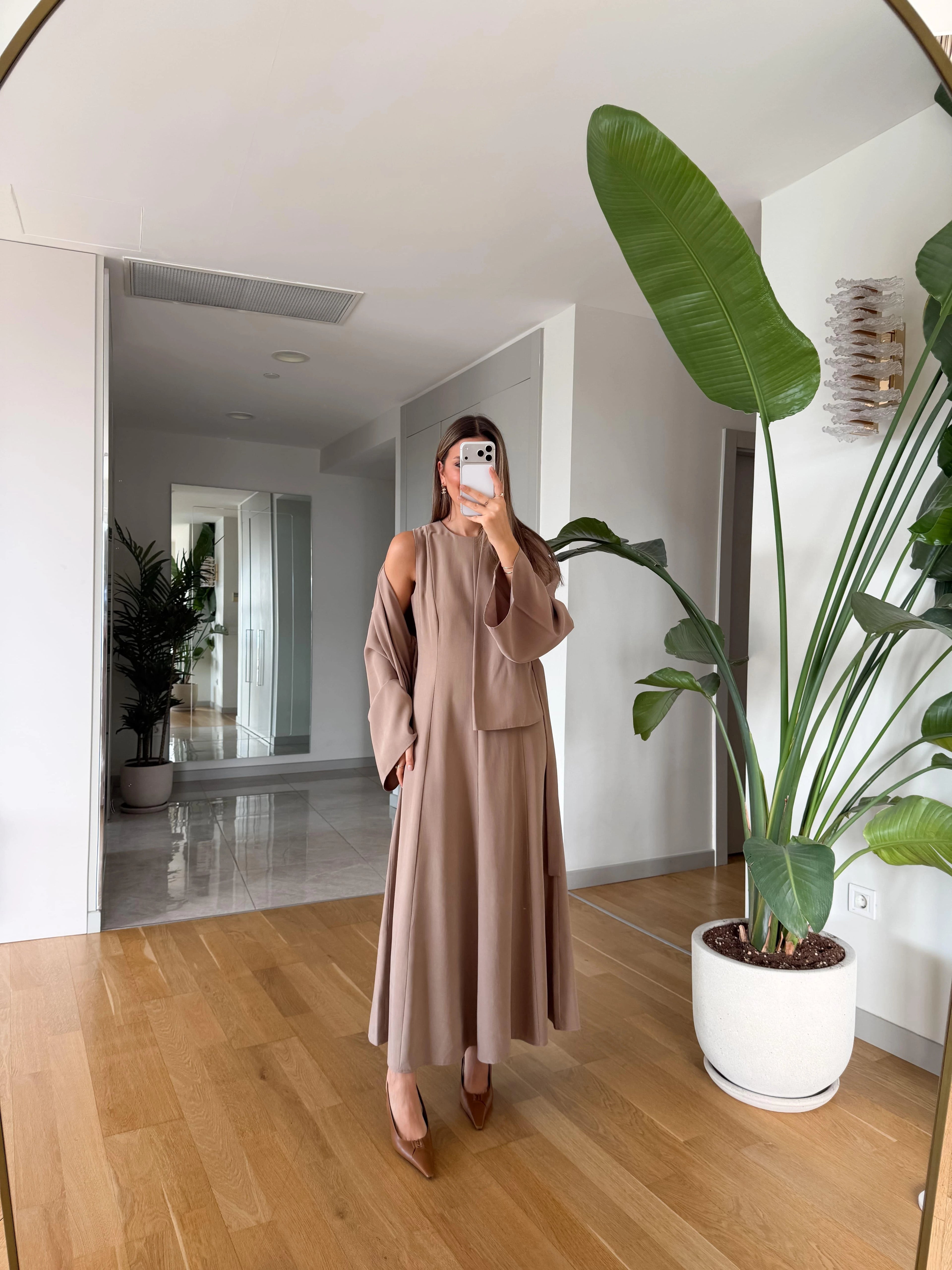 طقم فستان مع كيمونو بحزام بني فاتح - KP1545