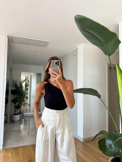 بلوزة اسود بكتف - KP4226