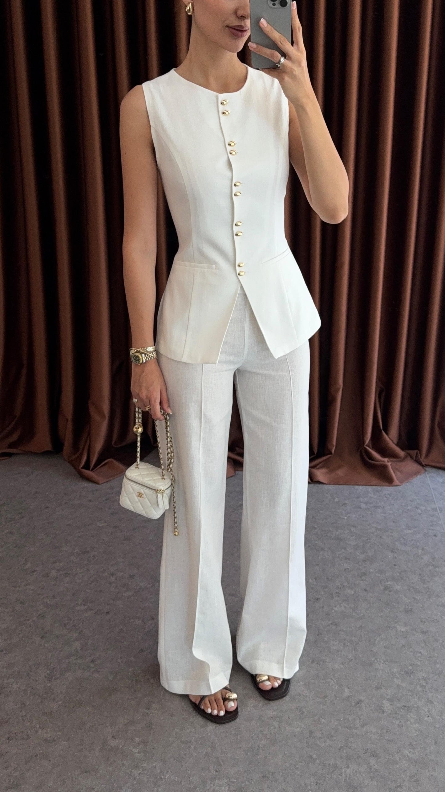 طقم ڤيست مع بنطلون ابيض - KP1313