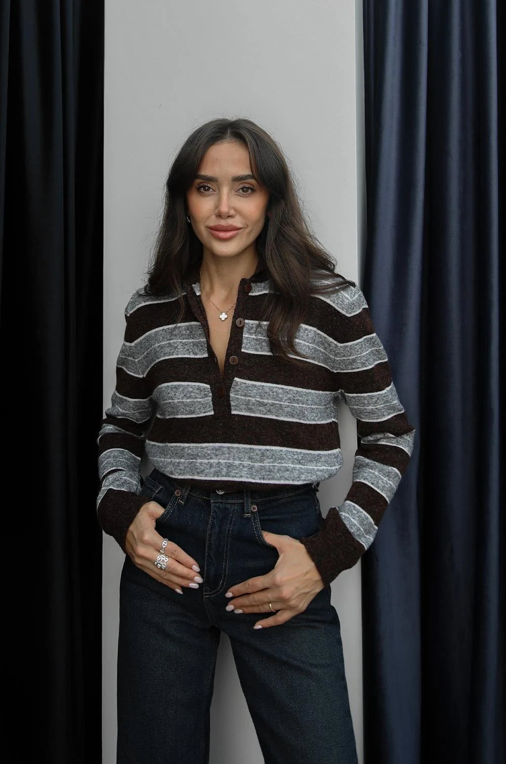 بلوزة مخططة بني وسكني - KP4355