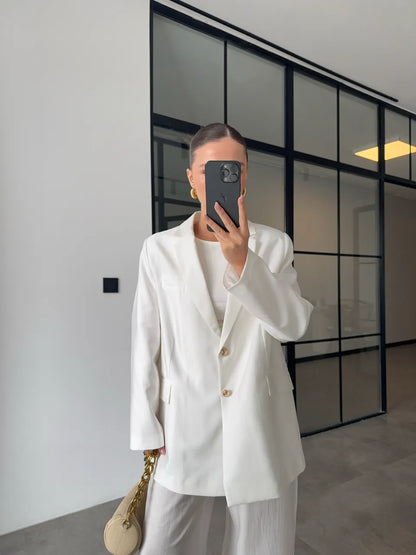 طقم بليزر مع بنطلون ابيض - KP1385