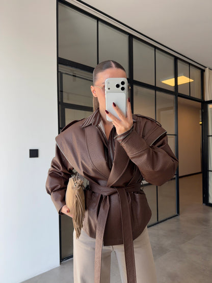 جكيت جلد بني - KP7115