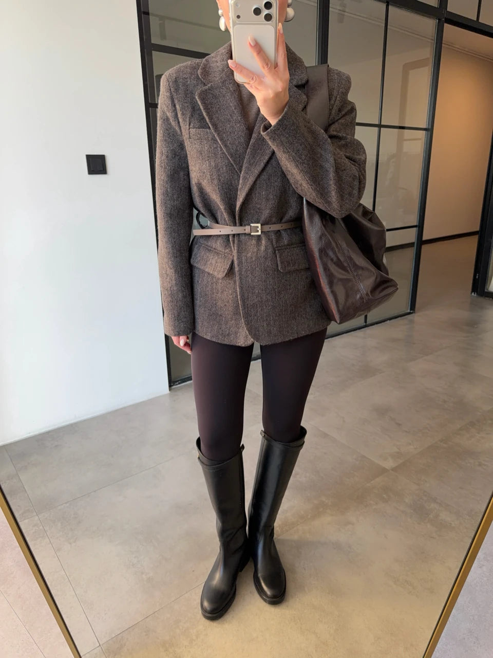 جكيت بني مخطط بحزام - KP7161