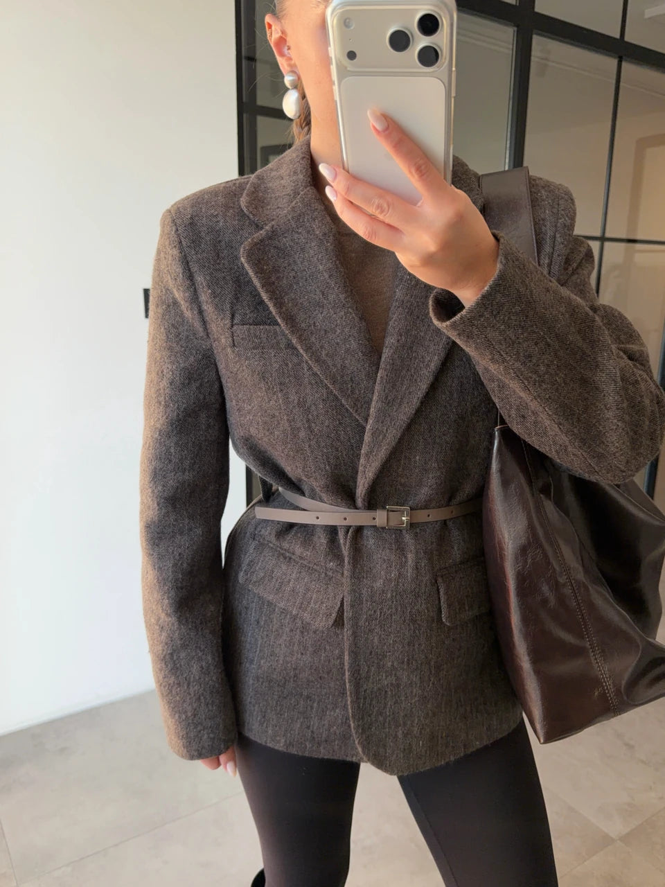 جكيت بني مخطط بحزام - KP7161