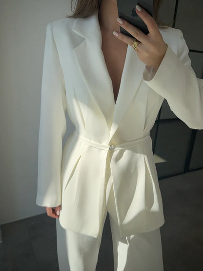 طقم رسمي ابيض - KP1176