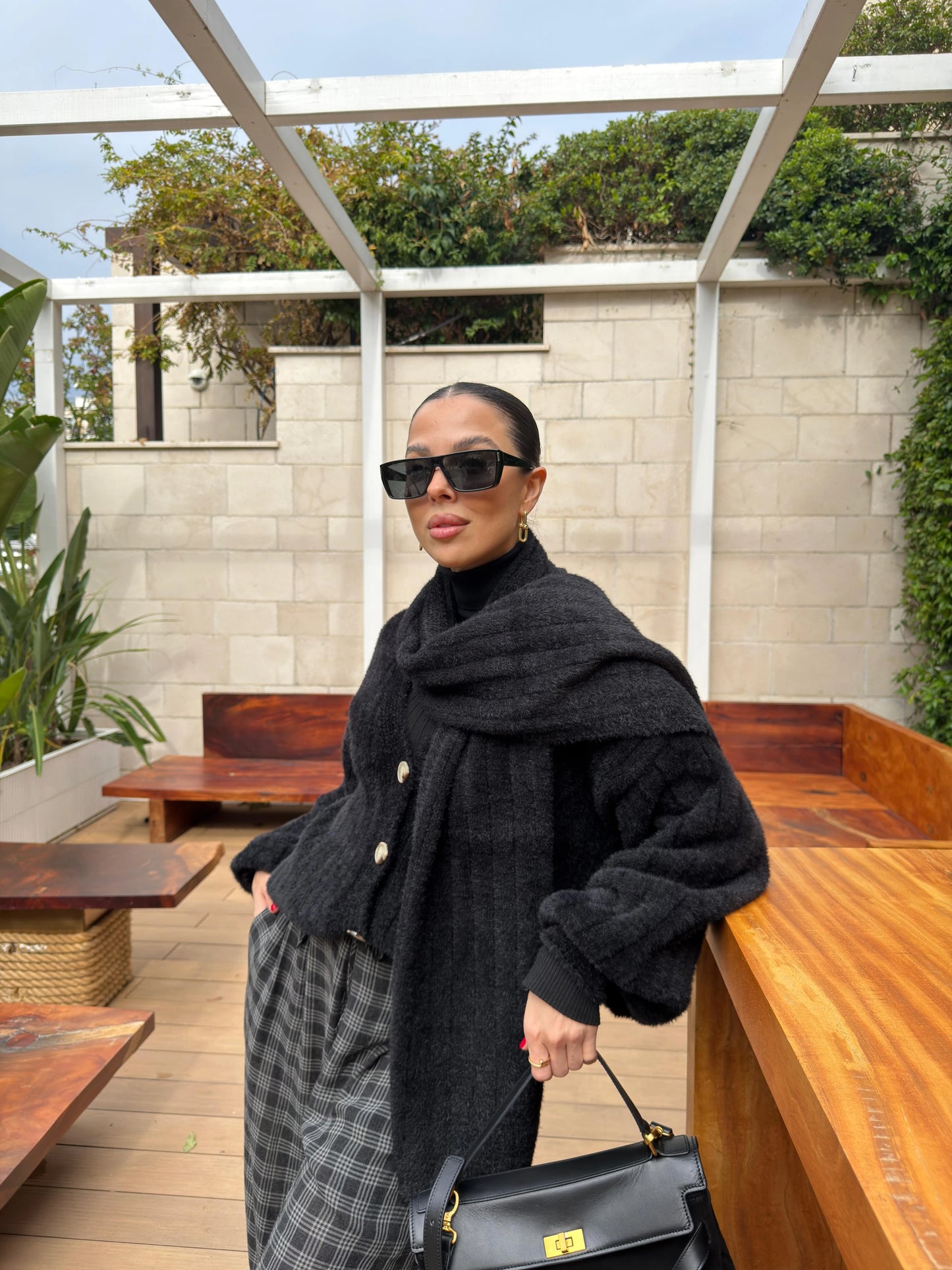 جرزة اسود مع لفحة - KP4320