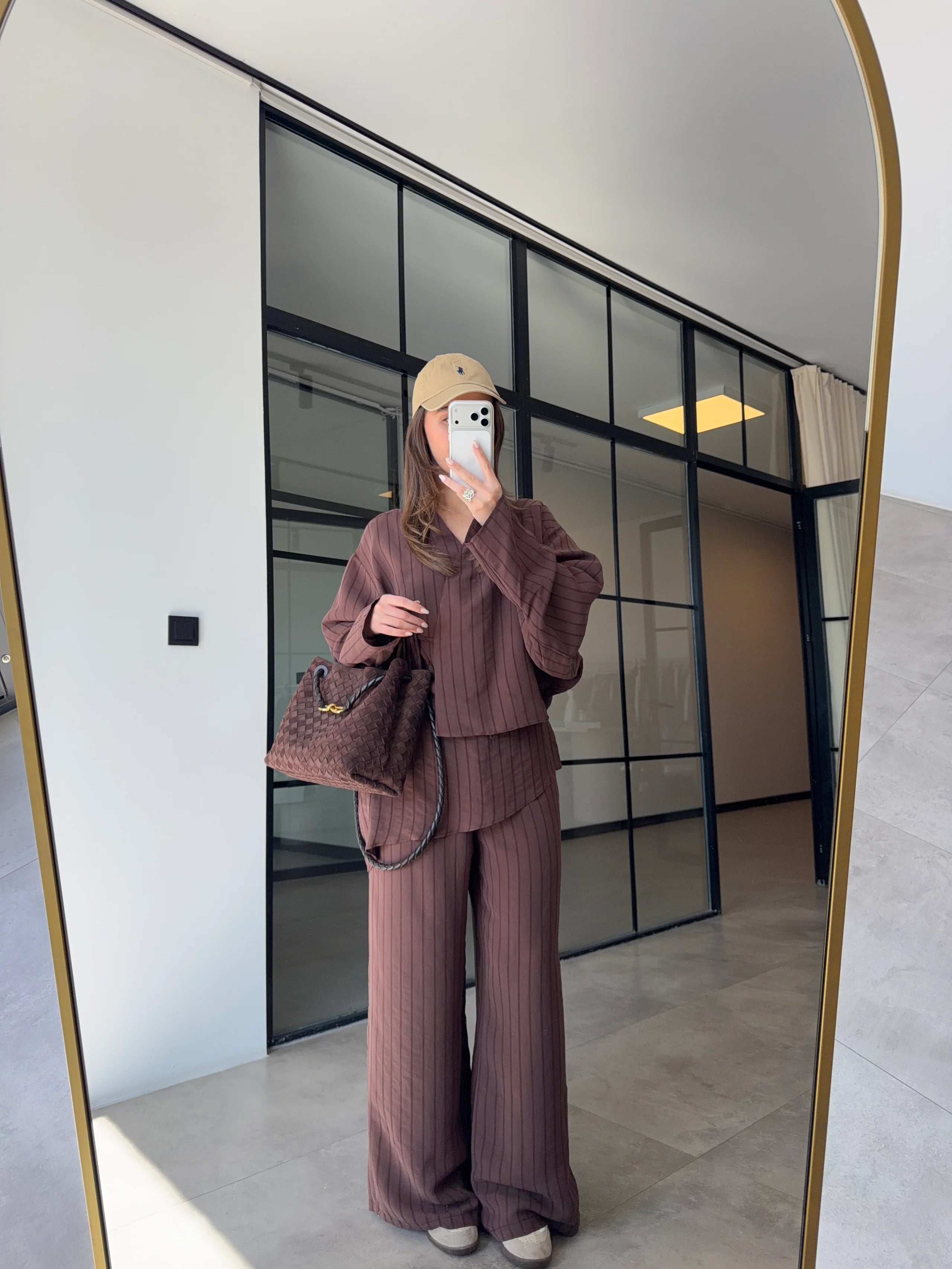 طقم مخطط قميص مع بنطلون بني - KP1555