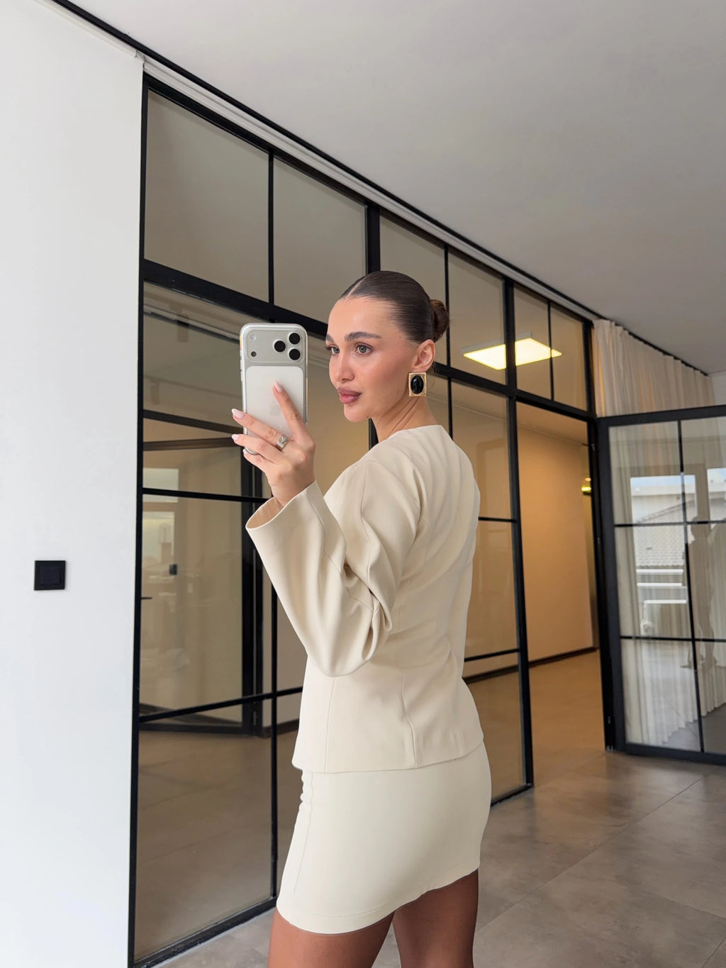 طقم بليزر مع تنورة سكري - KP1531
