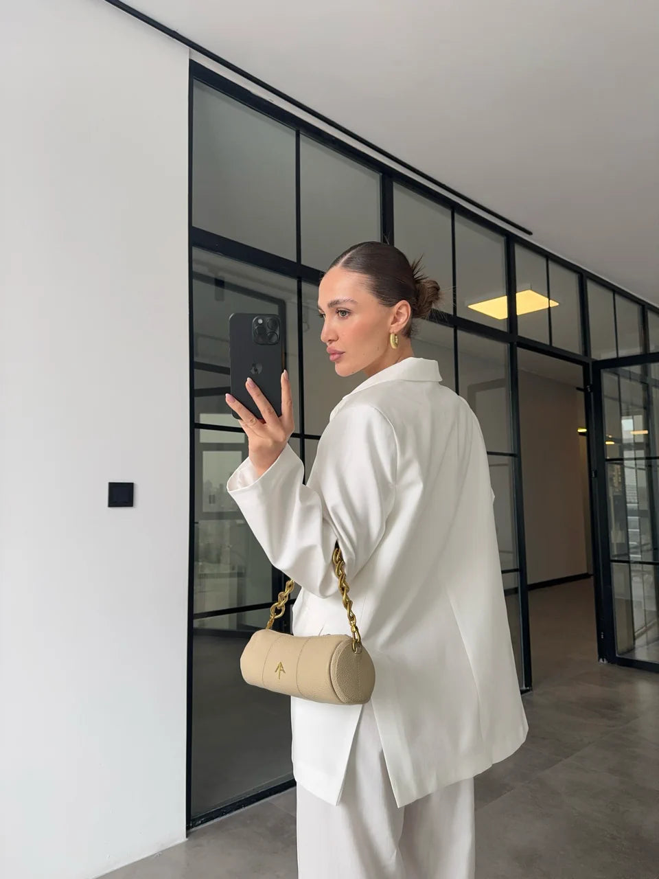 طقم بليزر مع بنطلون ابيض - KP1385