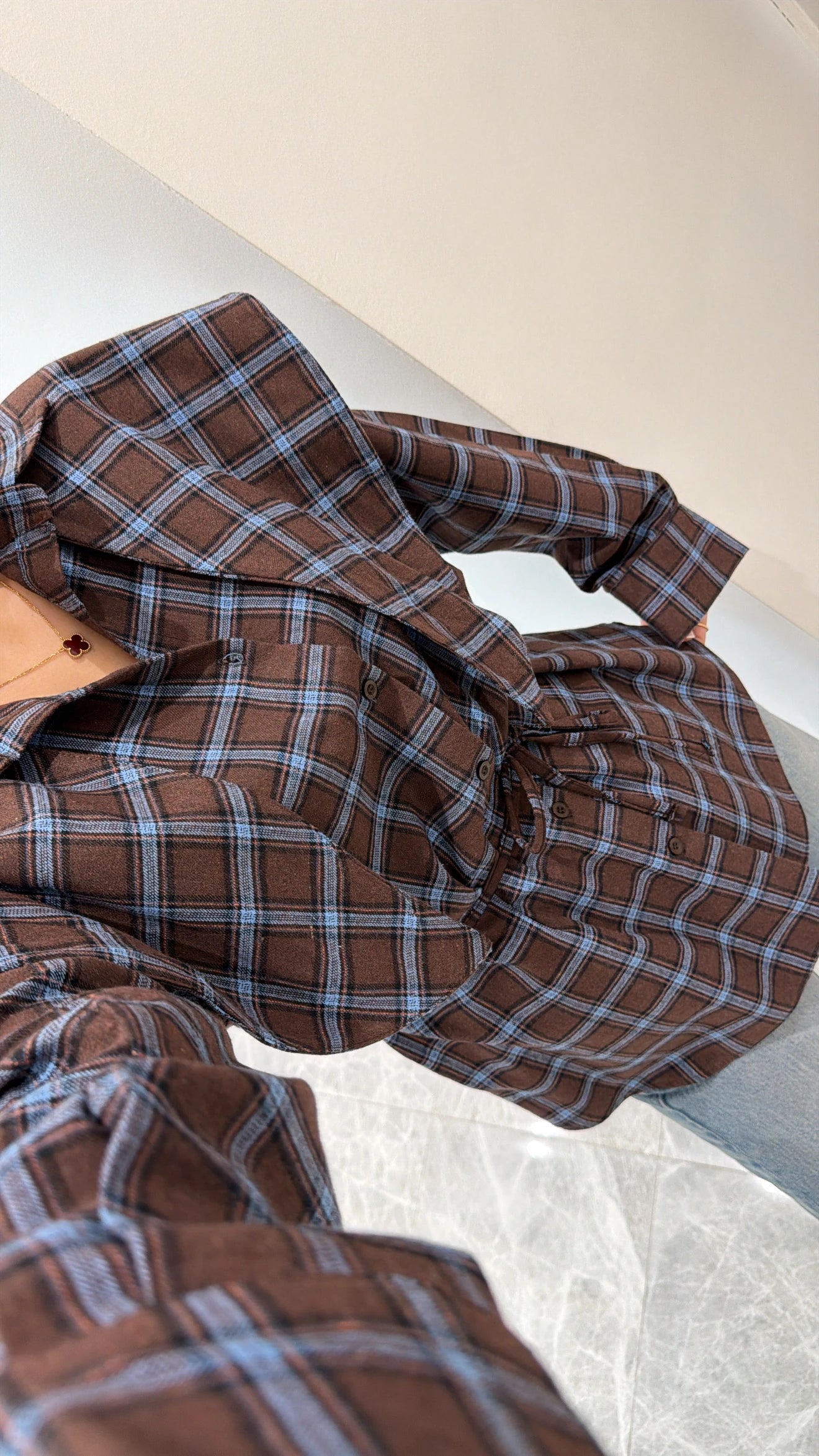 قميص كاروهات بني وأزرق - KP4376
