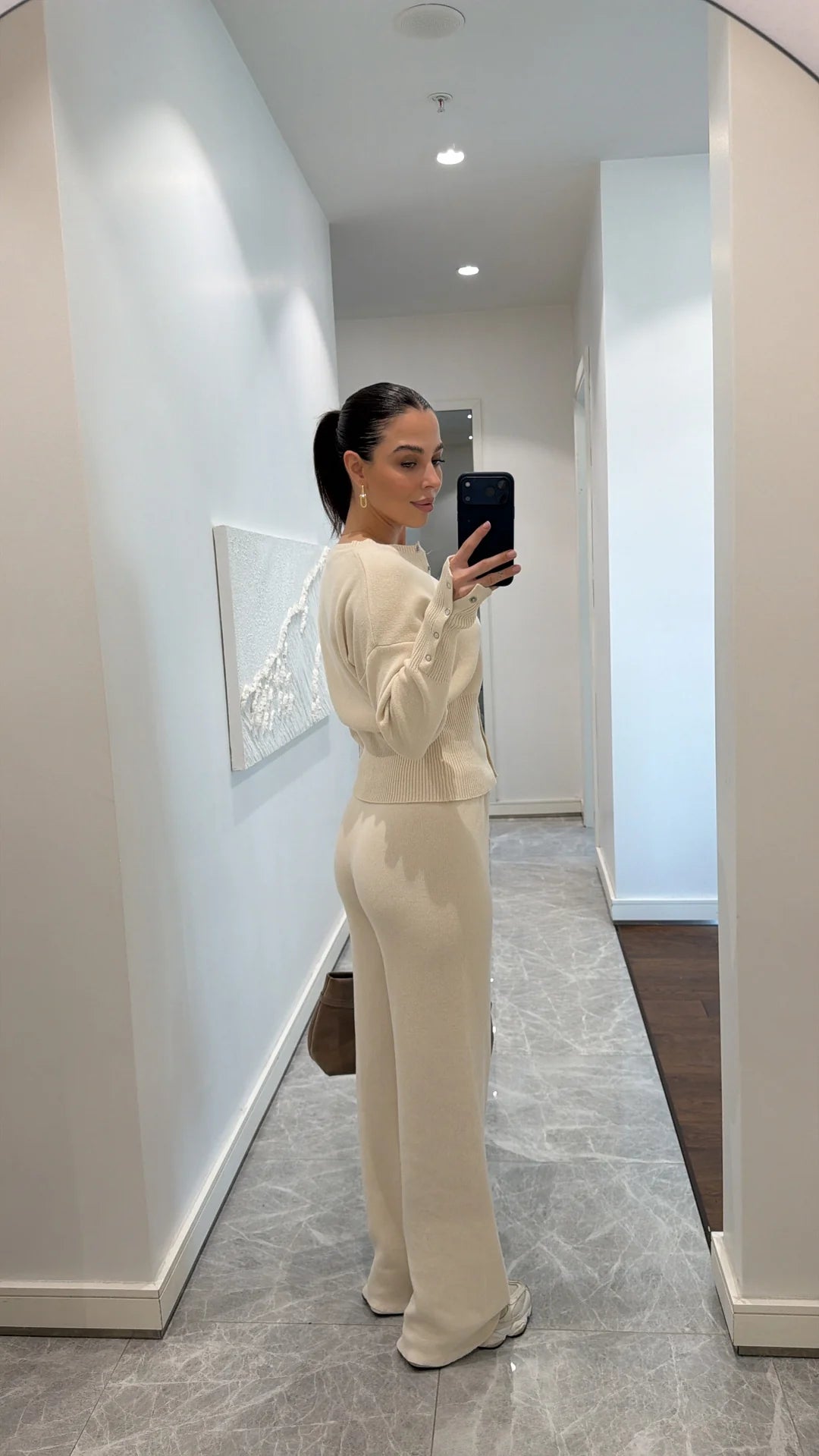 طقم عملي بيج بأزرار - KP1474