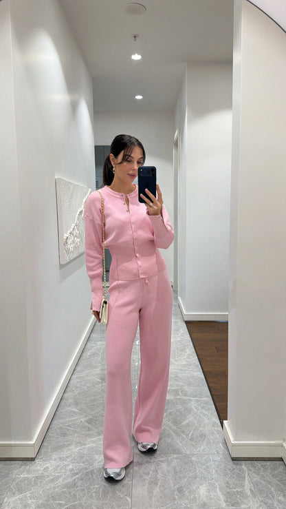 طقم عملي زهري بأزرار - KP1474