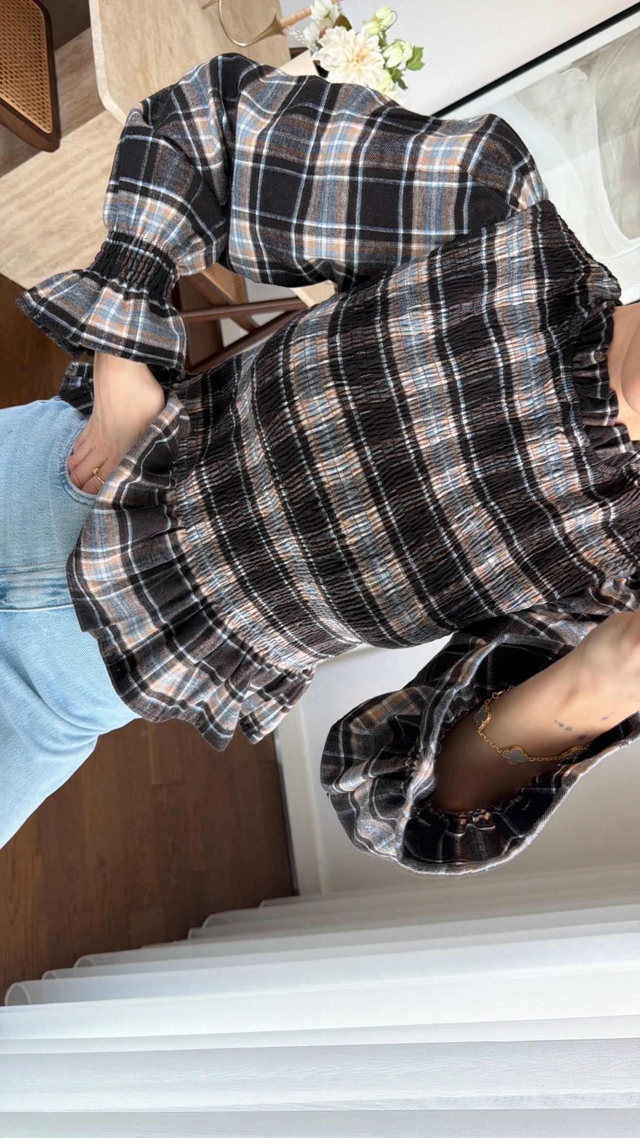 بلوزة كاروهات بني وبيج - KP4412