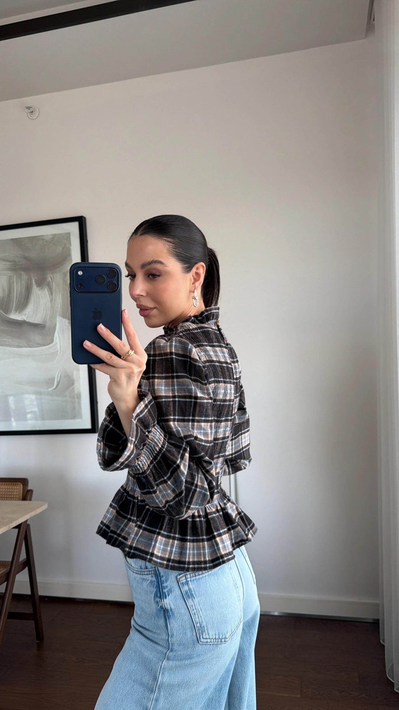 بلوزة كاروهات بني وبيج - KP4412