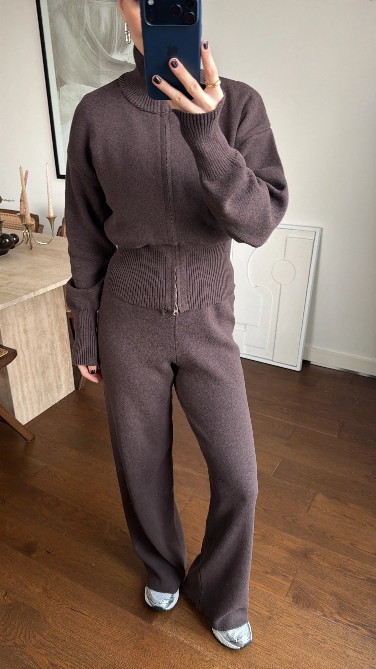 طقم بسحاب بني - KP1514