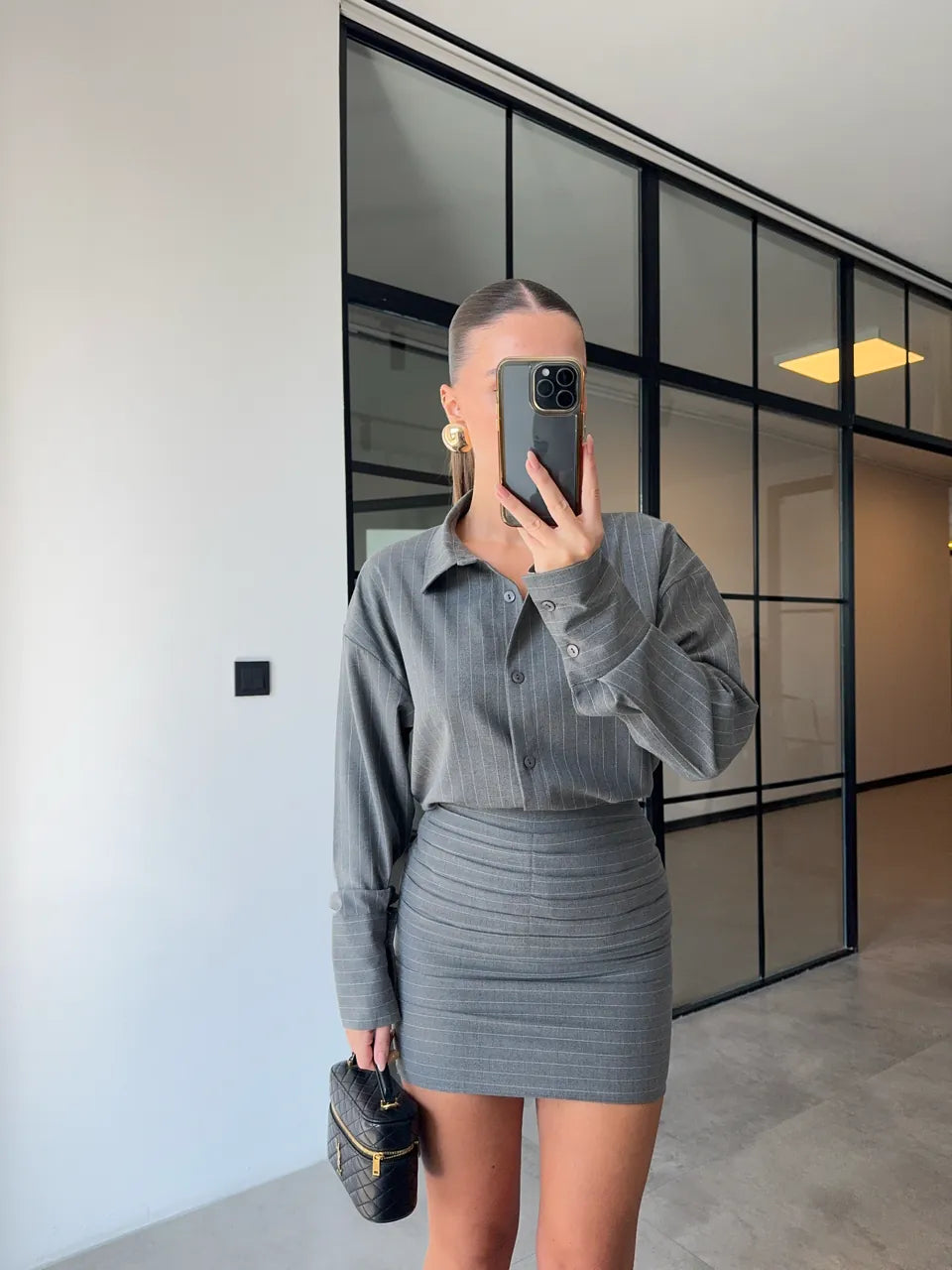 طقم مخطط قميص مع تنورة رمادي - KP1395