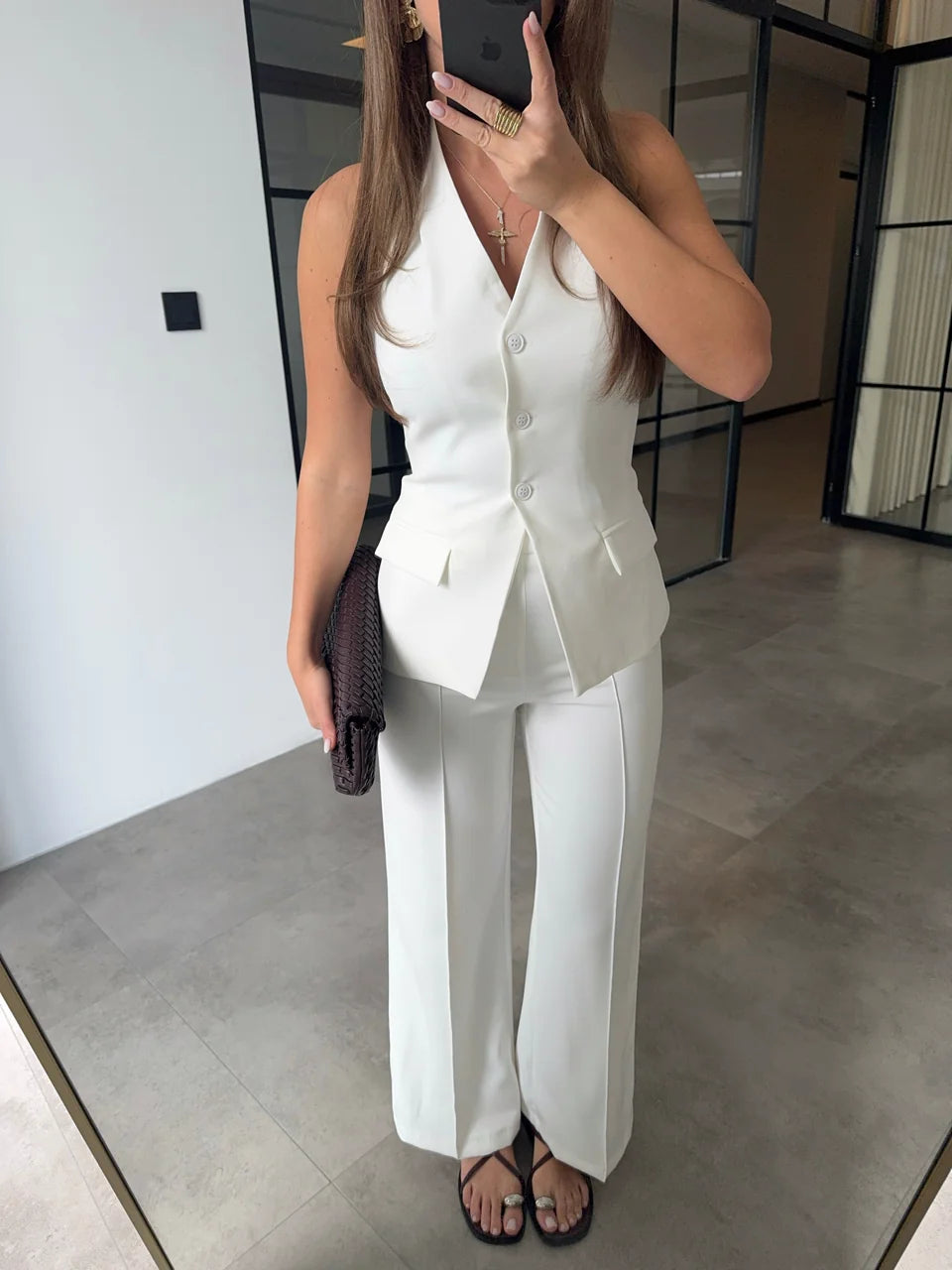 طقم ڤيست مع بنطلون ابيض - KP1068