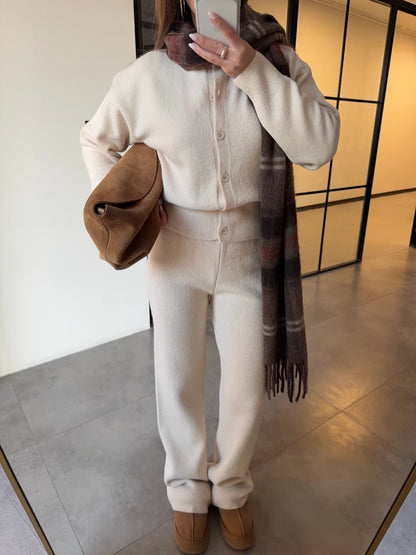 طقم بيج بأزرار- KP1439