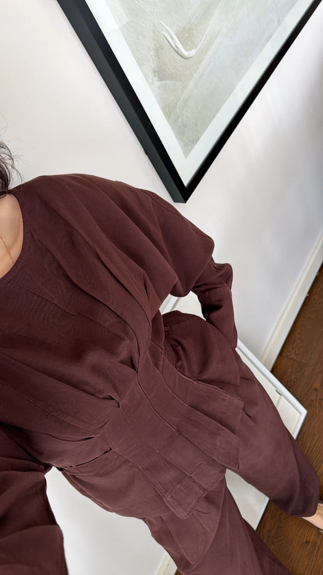 طقم بلوزة بربطة مع بنطلون بني - KP1553