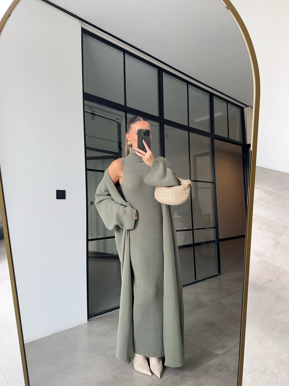 طقم جرزة مع فستان فستقي - KP1411